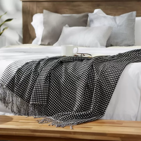 Blankets & Throws-Kirkland's Home And White Waffle Knit Fringe Throw Black