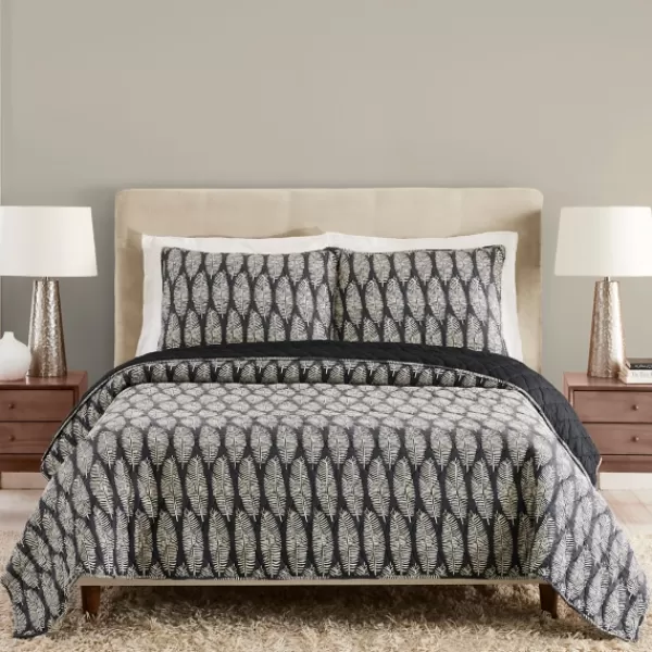 Quilts-Kirkland's Home Ayesha Curry Black And White Leaf Queen Quilt Set Black/White