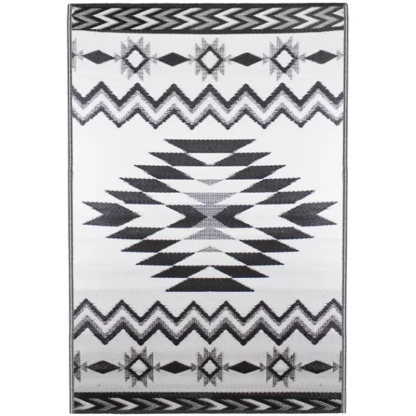 Outdoor Rugs-Kirkland's Home Black And White Aztec Outdoor Area Rug, 4X6 Black/White