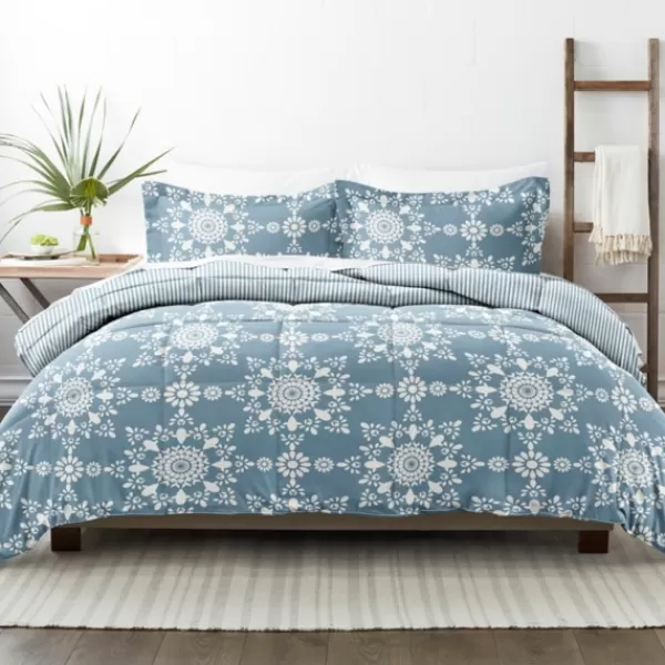 Comforters-Kirkland's Home Daisy Medallion Queen 3-Pc. Comforter Set Blue