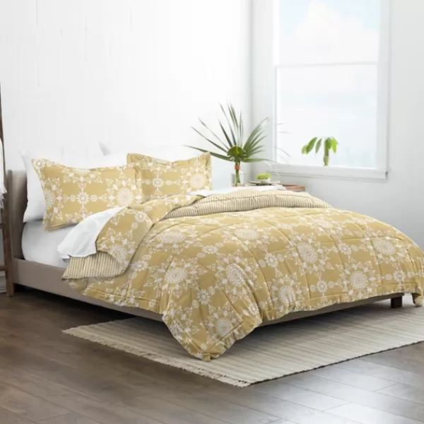 Comforters-Kirkland's Home Daisy Medallion Queen 3-Pc. Comforter Set Yellow