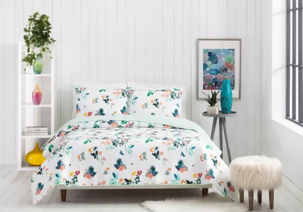 Quilts-Kirkland's Home Daydreaming Floral 2-Pc. King Quilt Set White/Green/Orange