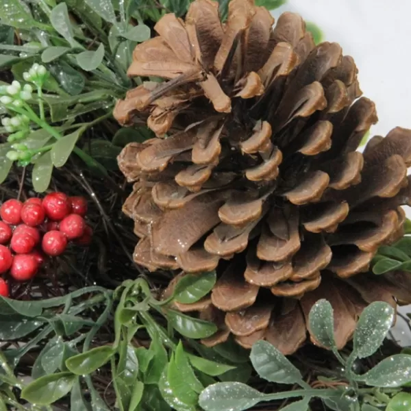 Wreaths-Kirkland's Home Lightly Frosted Cedar And Red Berry Wreath Green/Red/Brown